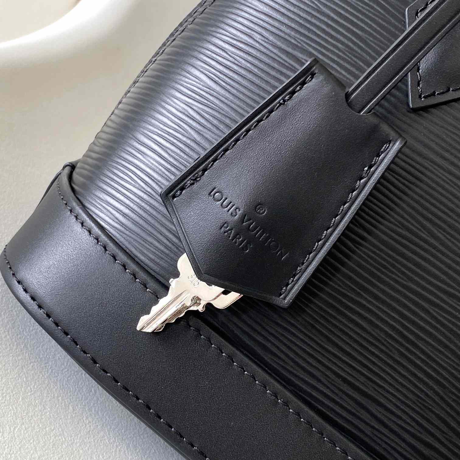 Louis Vuitton Alma BB   M59217 - PerfectKickZ