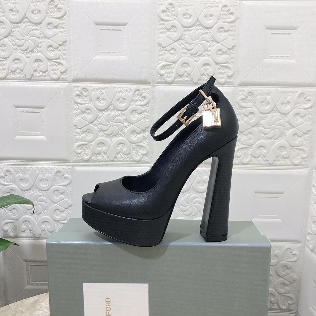 Tom Ford Padlock Peep Toe Platform Pump - PerfectKickZ