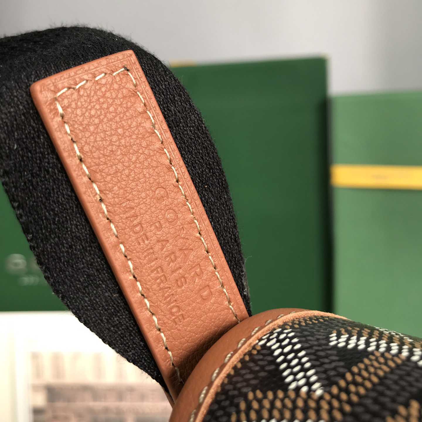 Goyard Capetien MM Messenger Bag   - PerfectKickZ