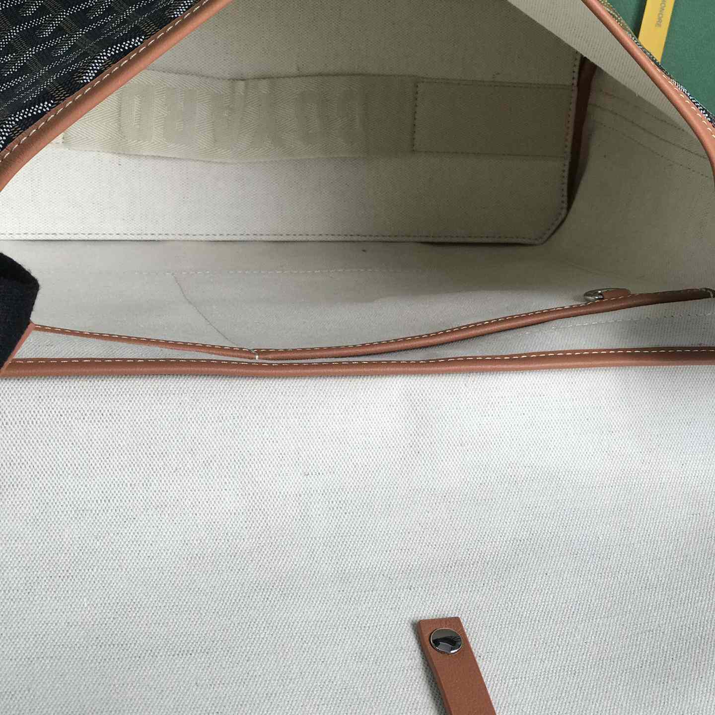 Goyard Capetien MM Messenger Bag   - PerfectKickZ