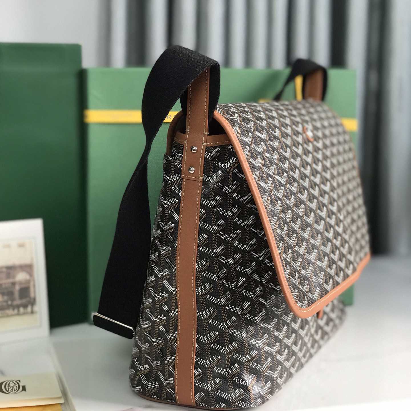 Goyard Capetien MM Messenger Bag   - PerfectKickZ
