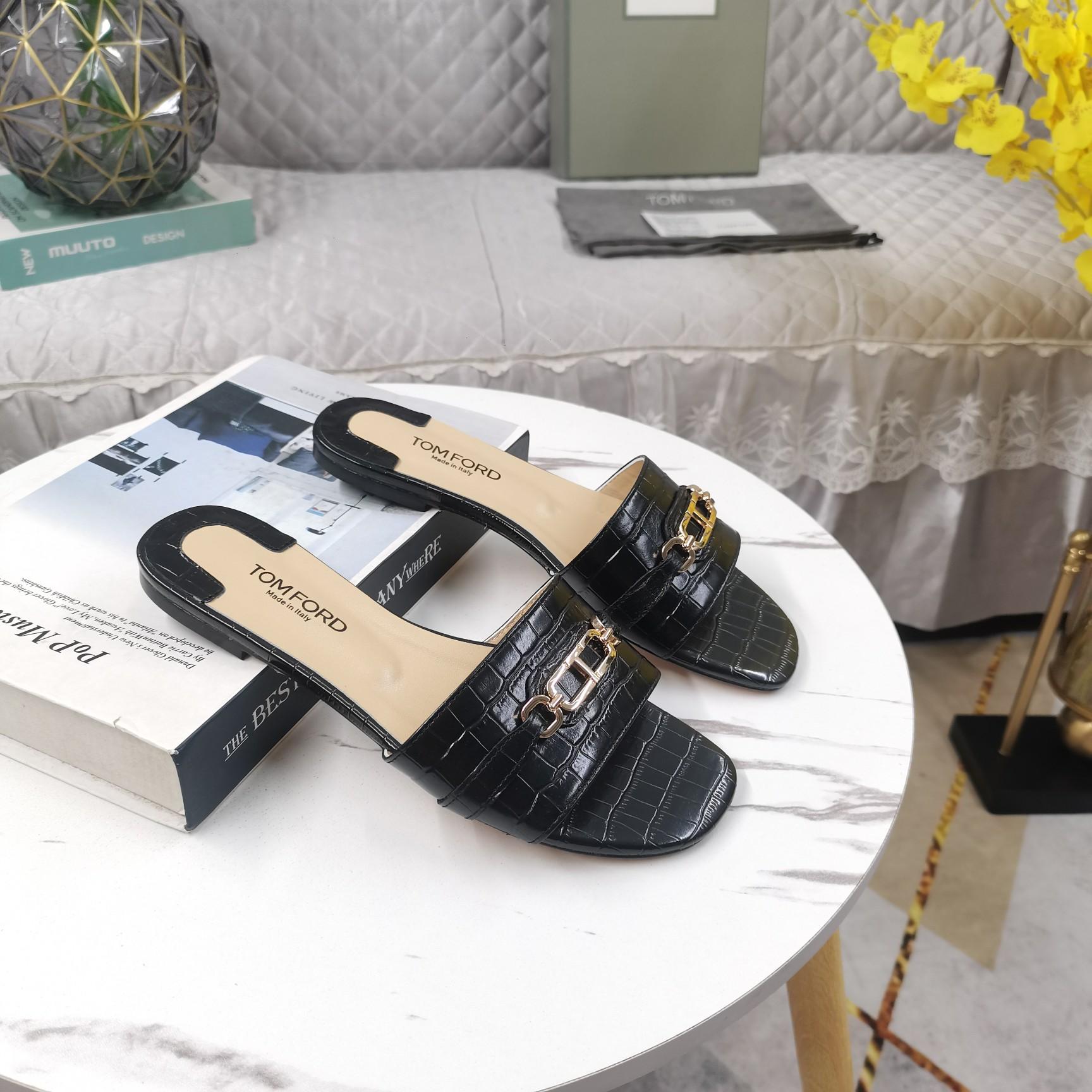 Tom Ford Whitney Slides - PerfectKickZ