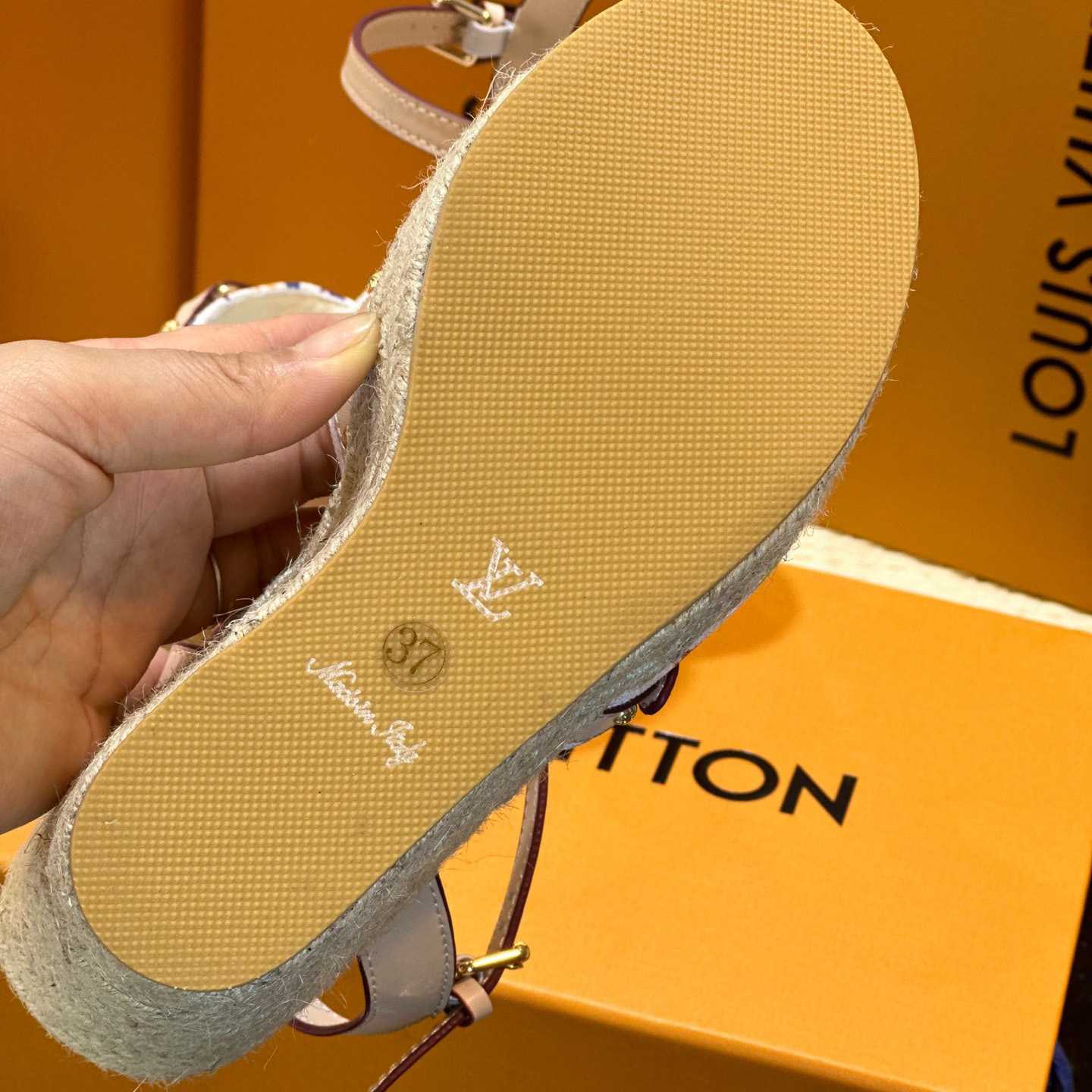 Louis Vuitton LV x TM Helios Wedge Sandal  1AGYX0 - 