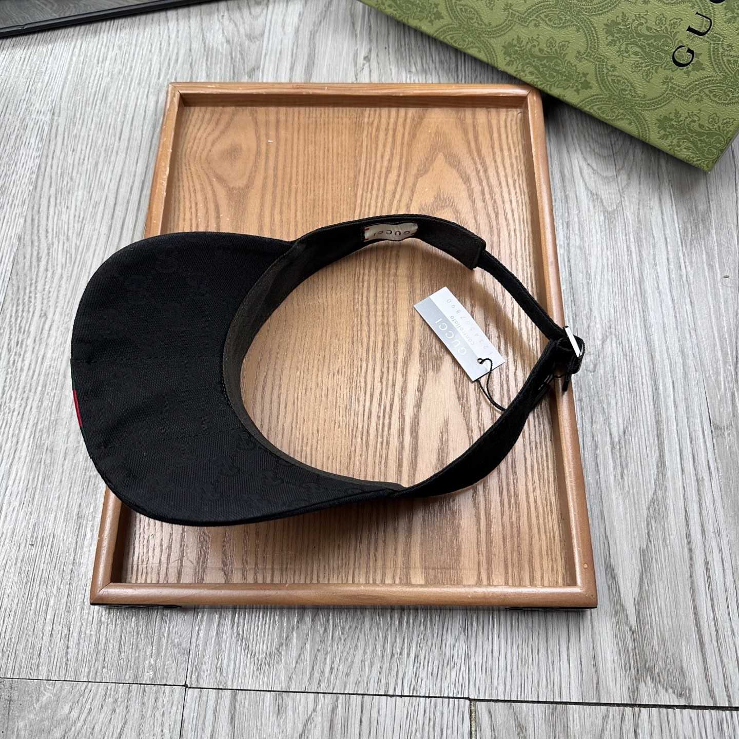 Gucci Original GG Canvas Visor With Web - PerfectKickZ