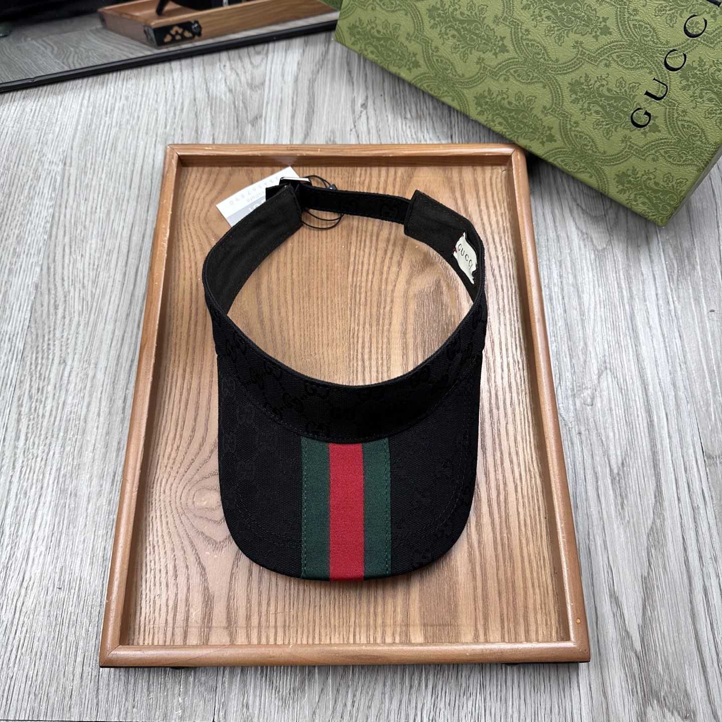 Gucci Original GG Canvas Visor With Web - PerfectKickZ