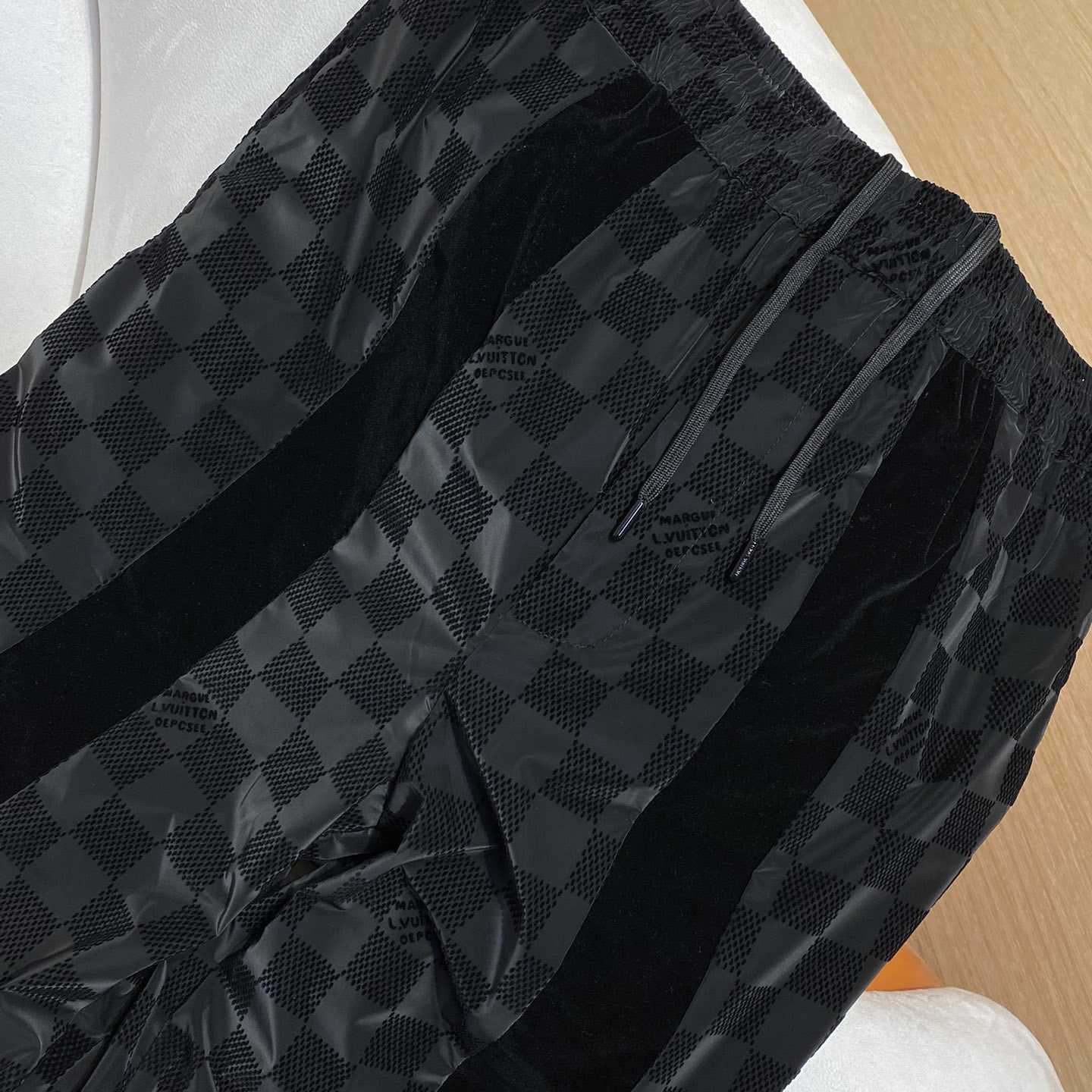Louis Vuitton Flocked Damier Technical Track Pants   1AHCDQ - PerfectKickZ