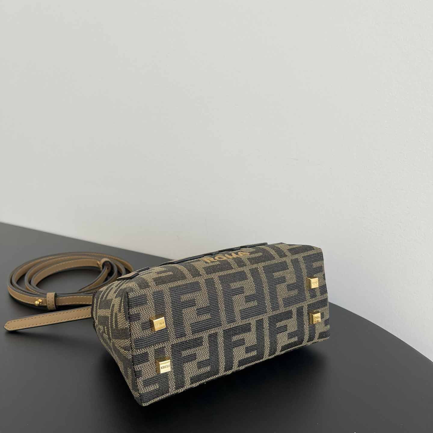 Fendi By The Way Tote Bag （17.5x18x8cm） - PerfectKickZ