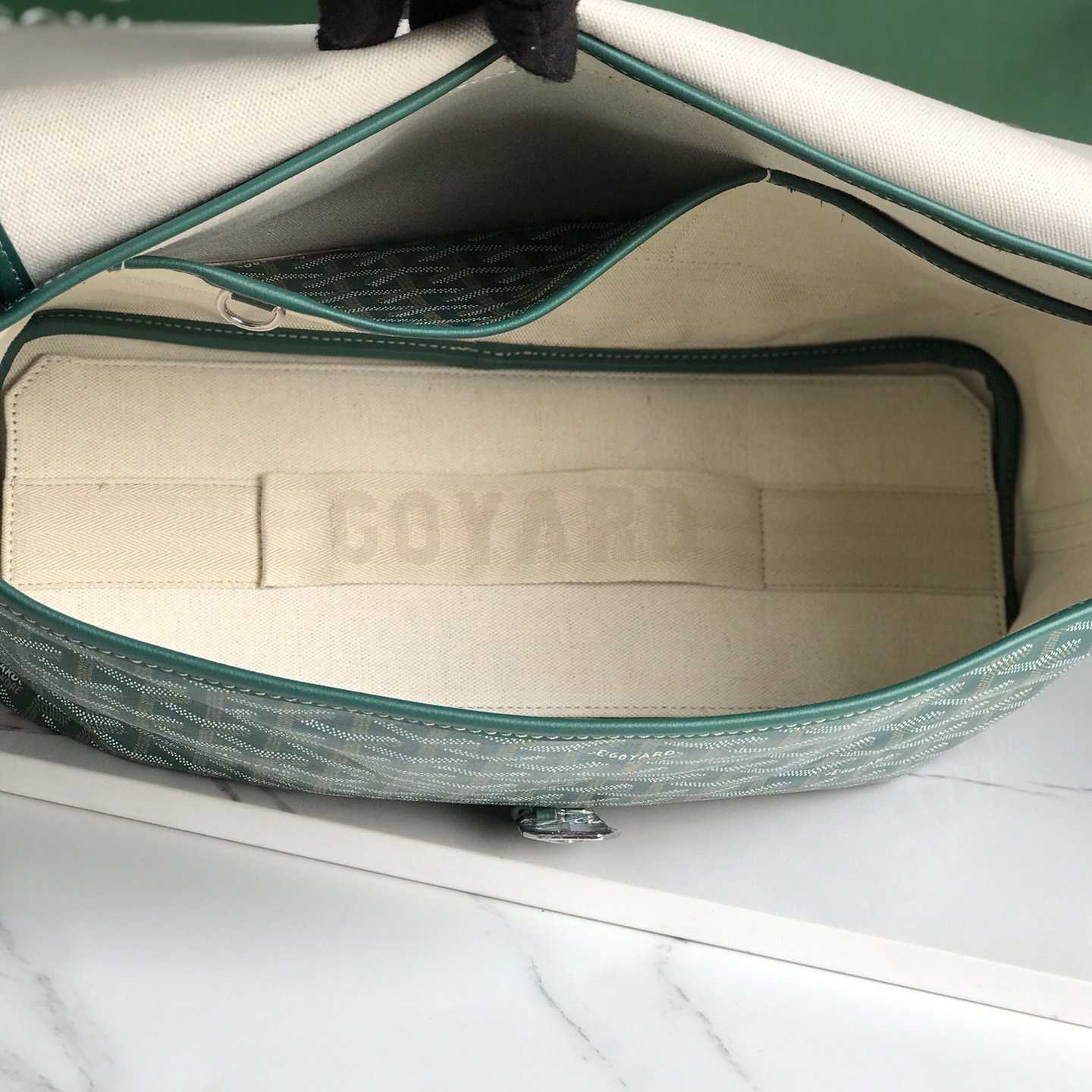 Goyard Capetien MM Messenger Bag   - PerfectKickZ