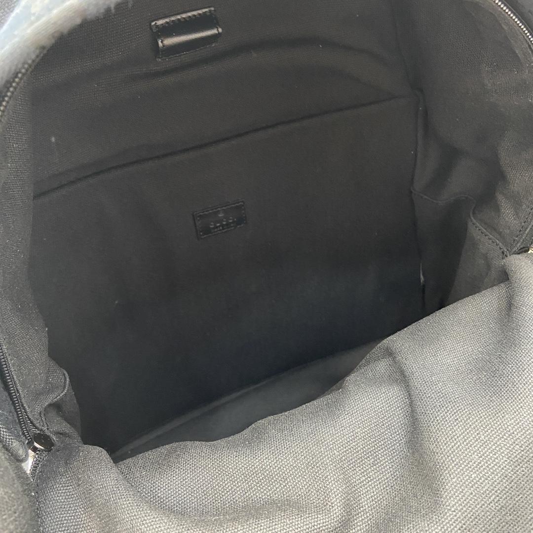 Gucci Medium GG Backpack With Web - PerfectKickZ