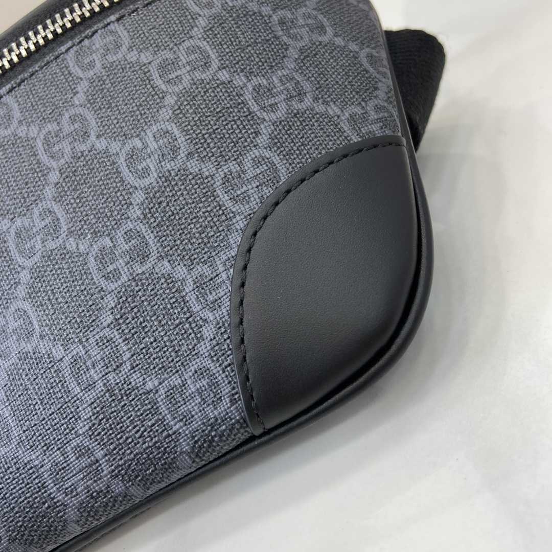 Gucci GG Emblem Small Belt Bag - PerfectKickZ