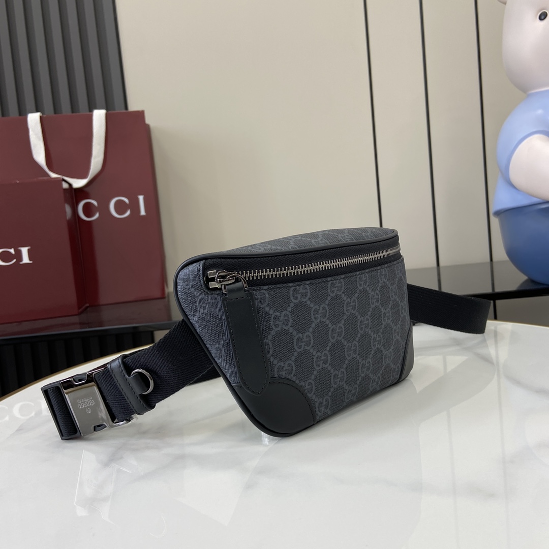 Gucci GG Emblem Small Belt Bag - PerfectKickZ