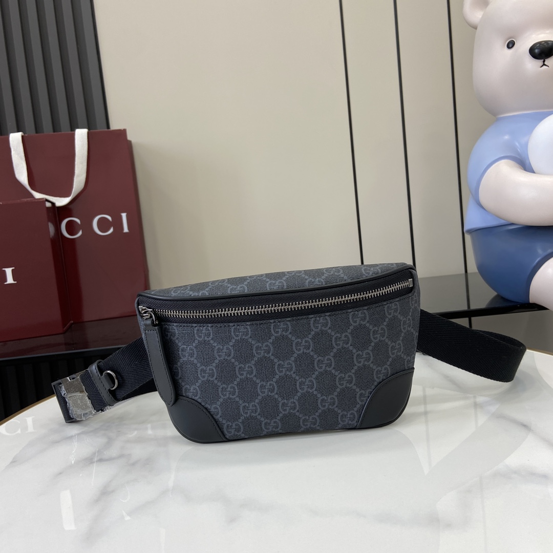 Gucci GG Emblem Small Belt Bag - PerfectKickZ