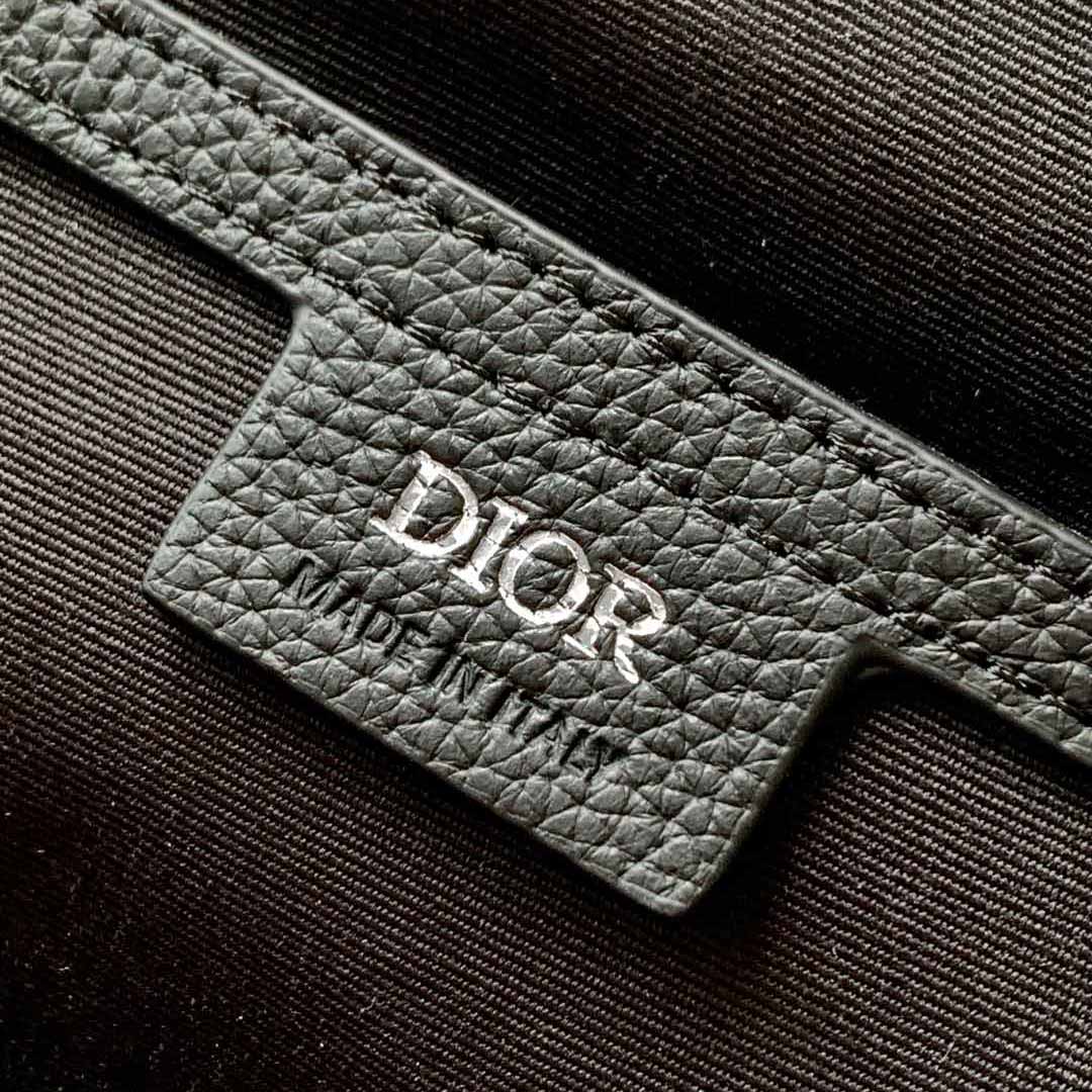 Dior Rider 2.0 Sling Bag  - PerfectKickZ