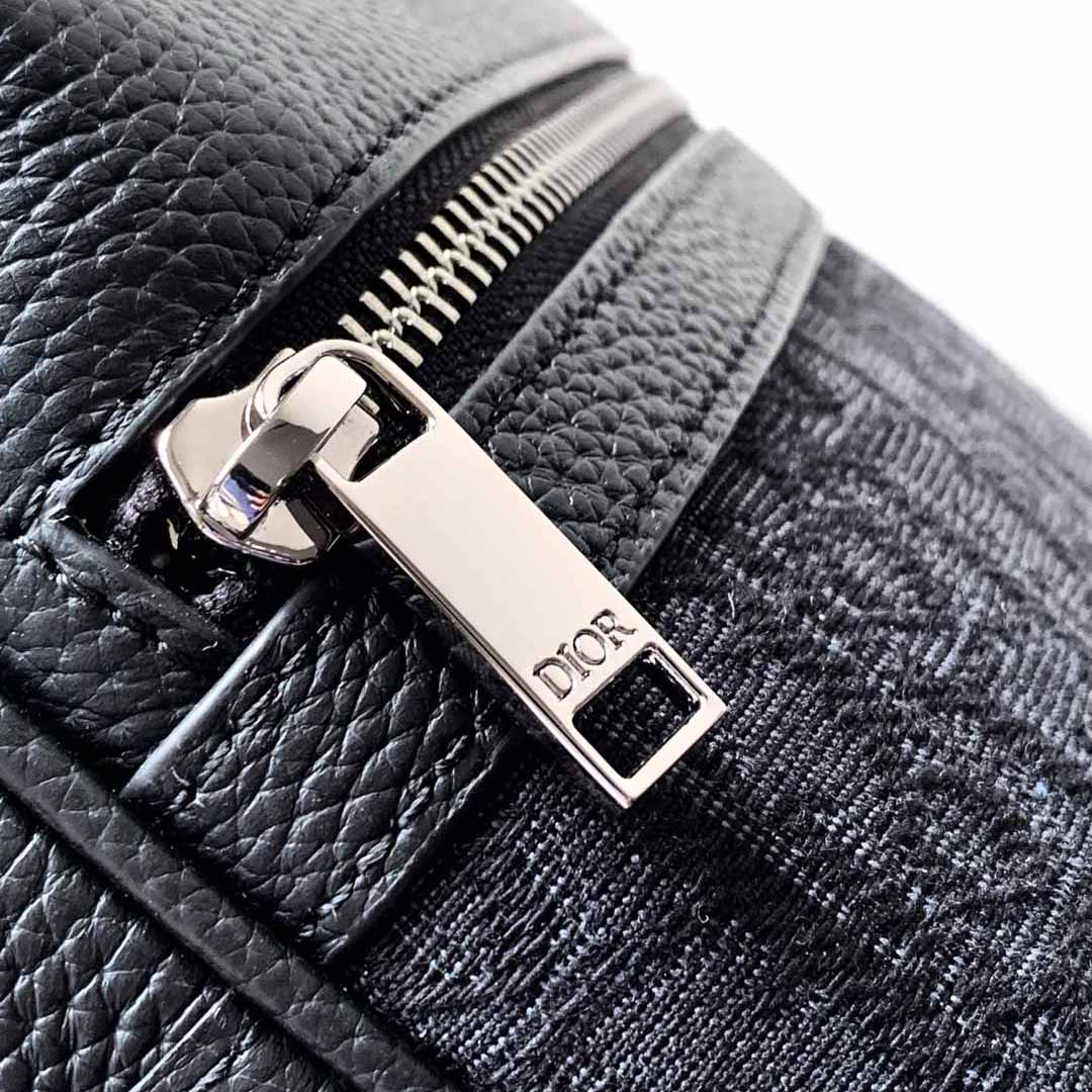Dior Rider 2.0 Sling Bag  - PerfectKickZ