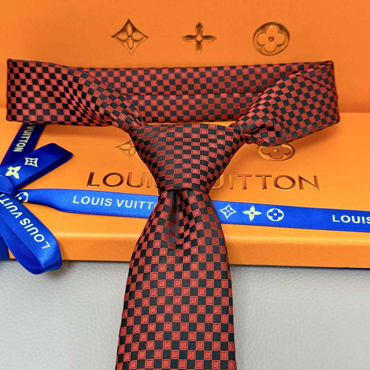 Louis Vuitton Damier Classique Tie - PerfectKickZ