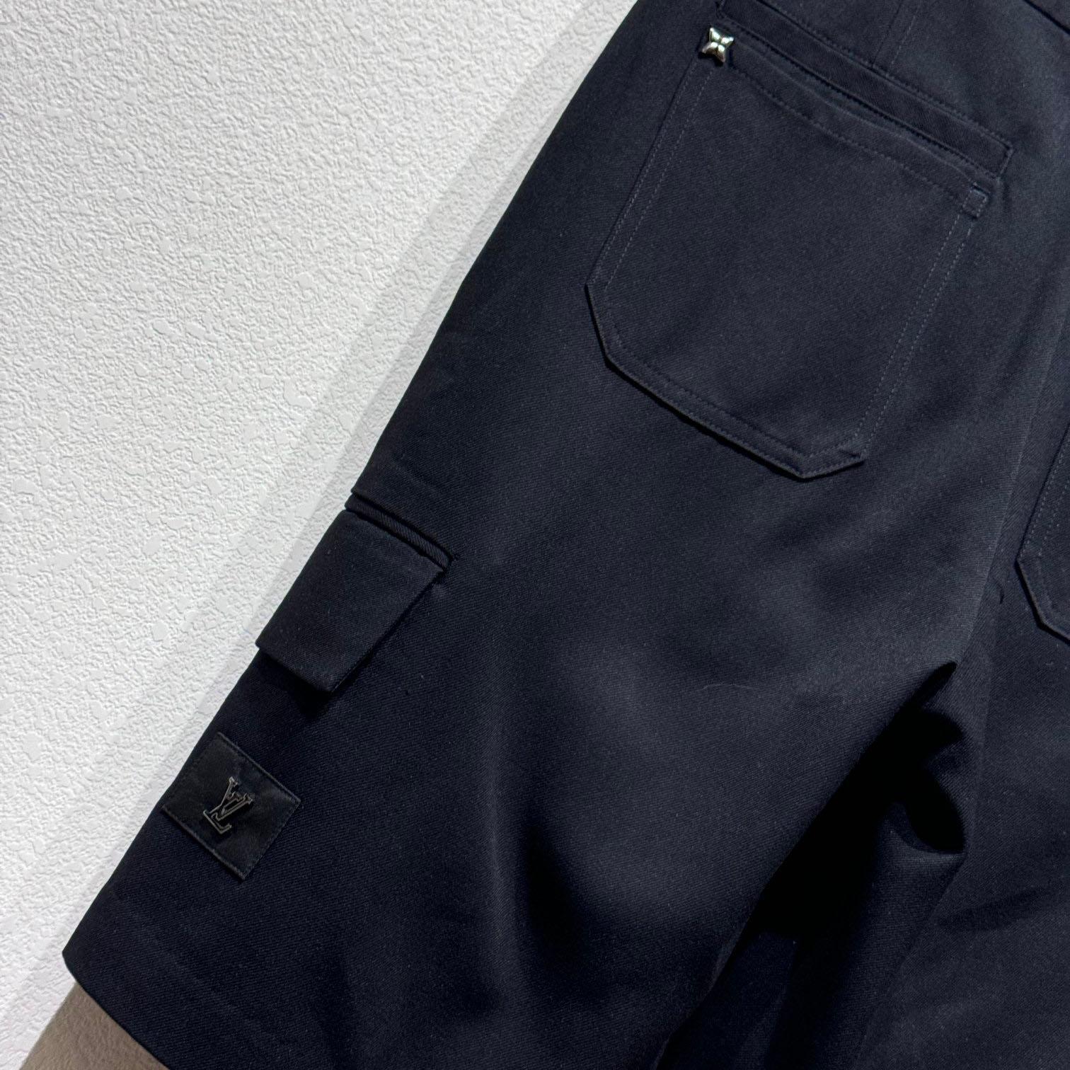 Louis Vuitton Cargo Shorts - PerfectKickZ