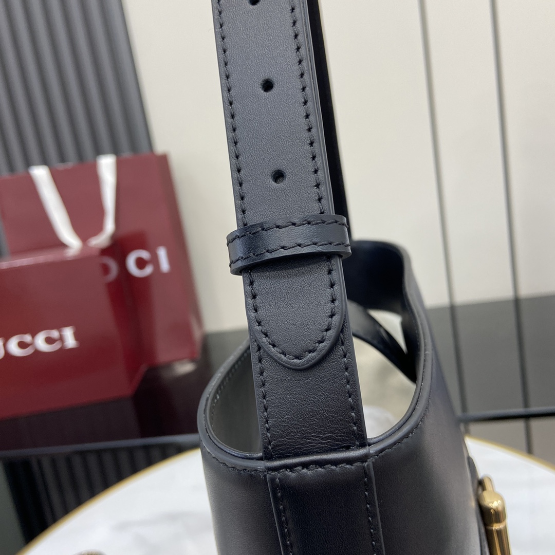 Gucci 73 Small Bucket Bag - PerfectKickZ