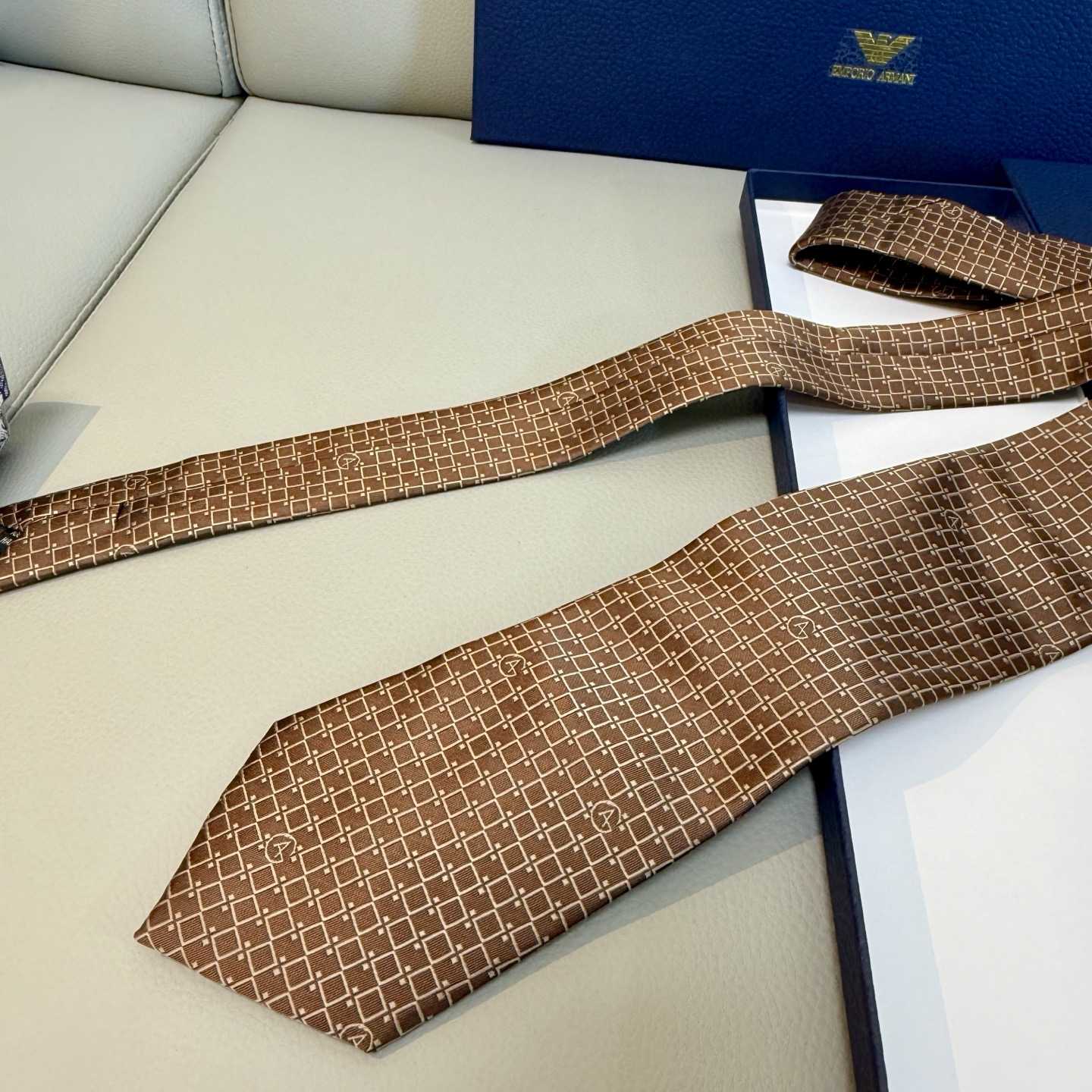 Hermes Maillons Vagues Tie - PerfectKickZ