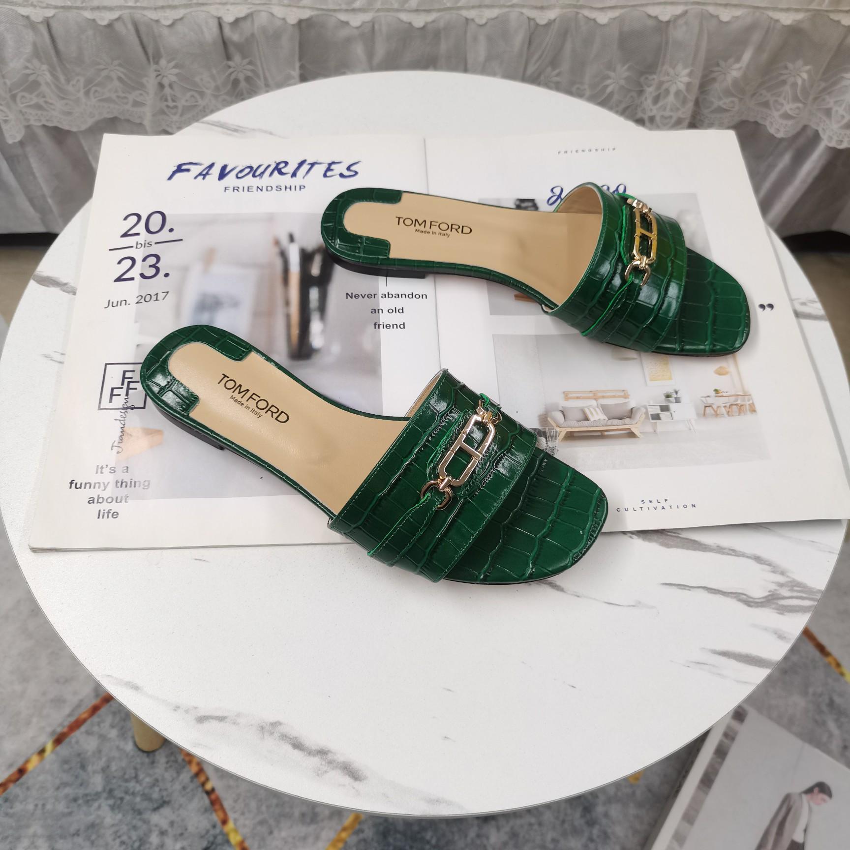 Tom Ford Whitney Slides - PerfectKickZ