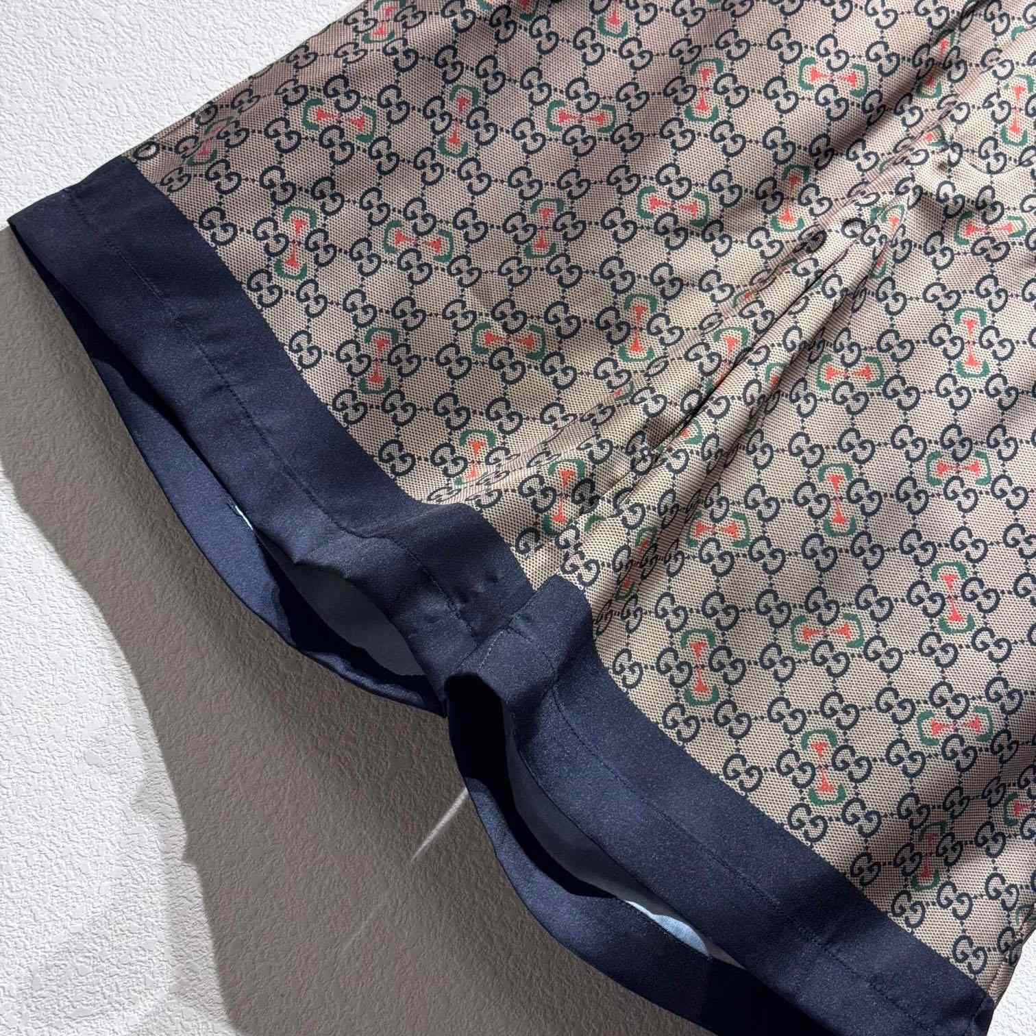 Gucci Printed Poplin Tech Shorts - PerfectKickZ