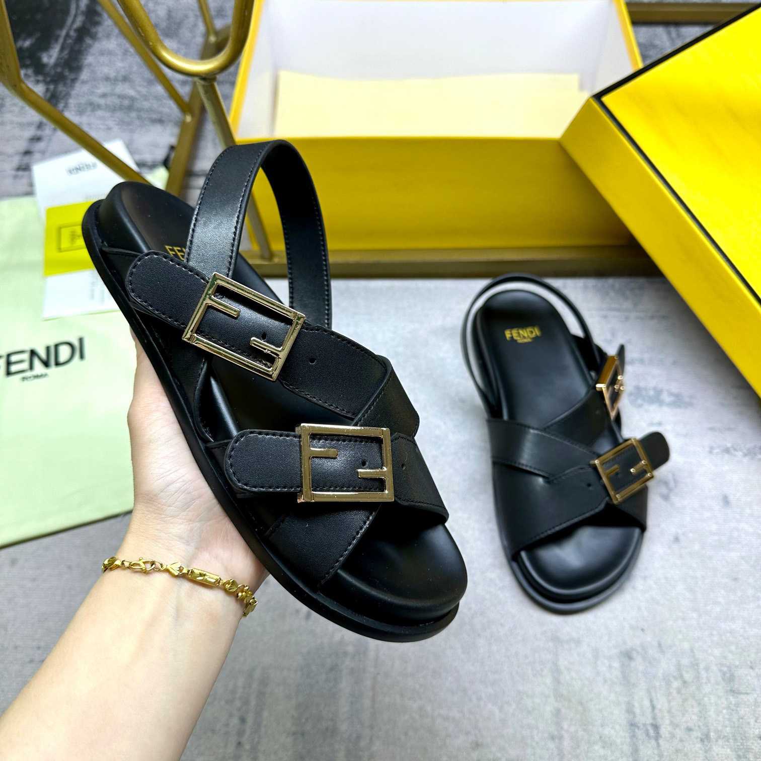 Fendi Feel Black Leather Slides - PerfectKickZ