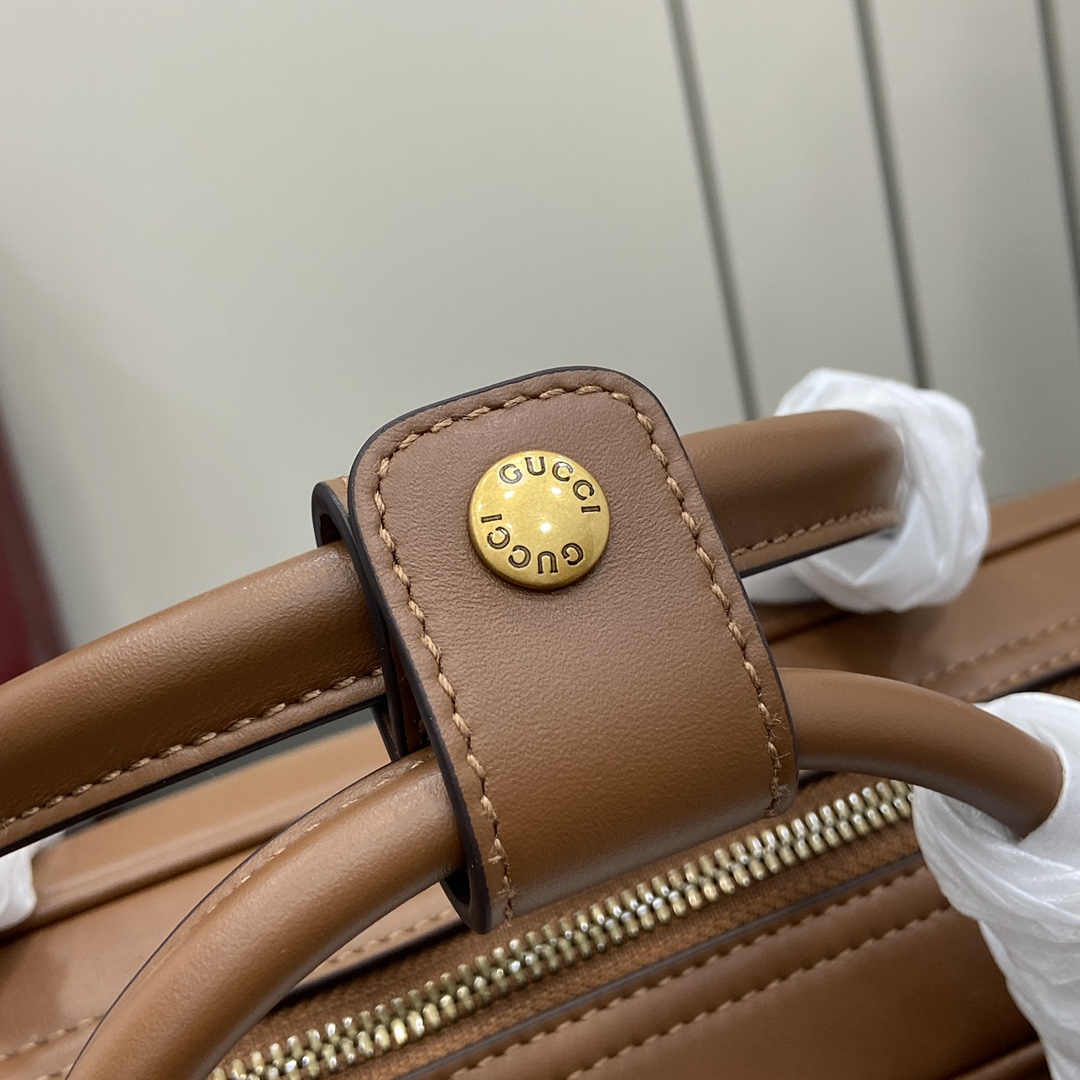 Gucci GG Emblem Medium Briefcase - PerfectKickZ
