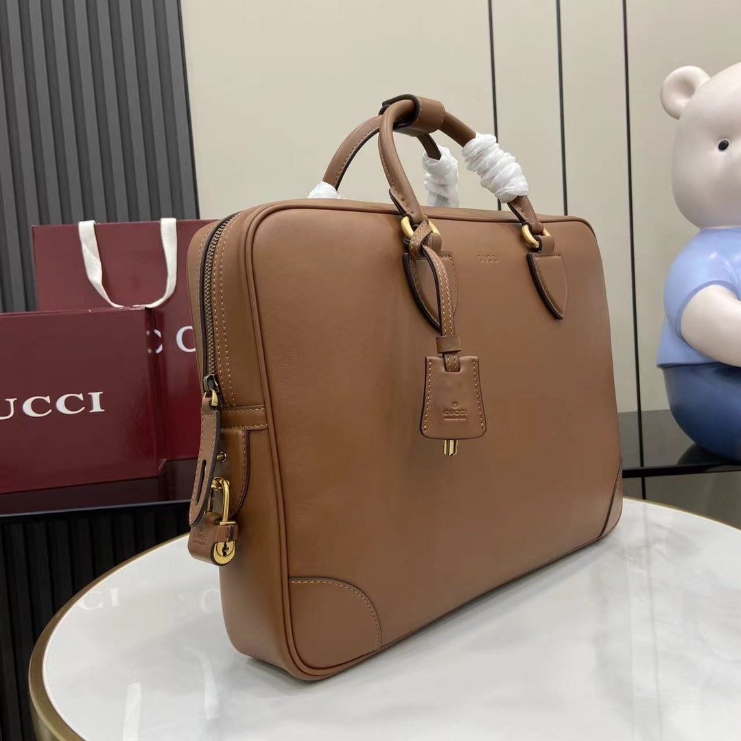 Gucci GG Emblem Medium Briefcase - PerfectKickZ