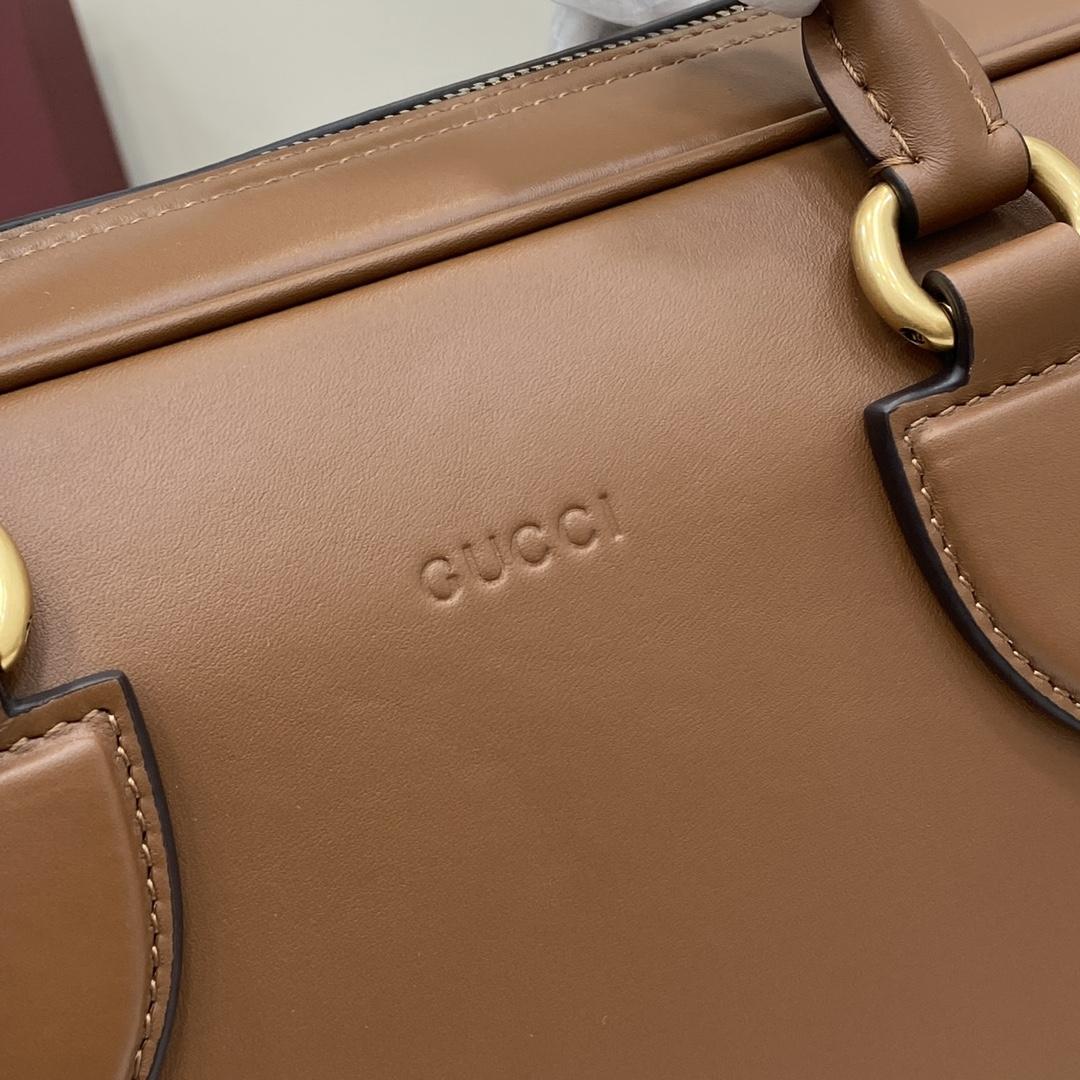 Gucci GG Emblem Medium Briefcase - PerfectKickZ