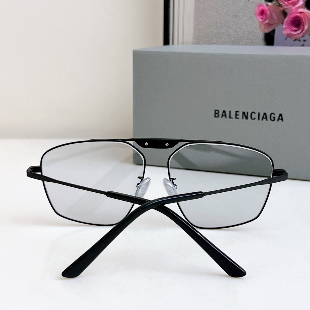 Balenciaga Tag 2.0 Navigator Sunglasses   BB0246SA - PerfectKickZ