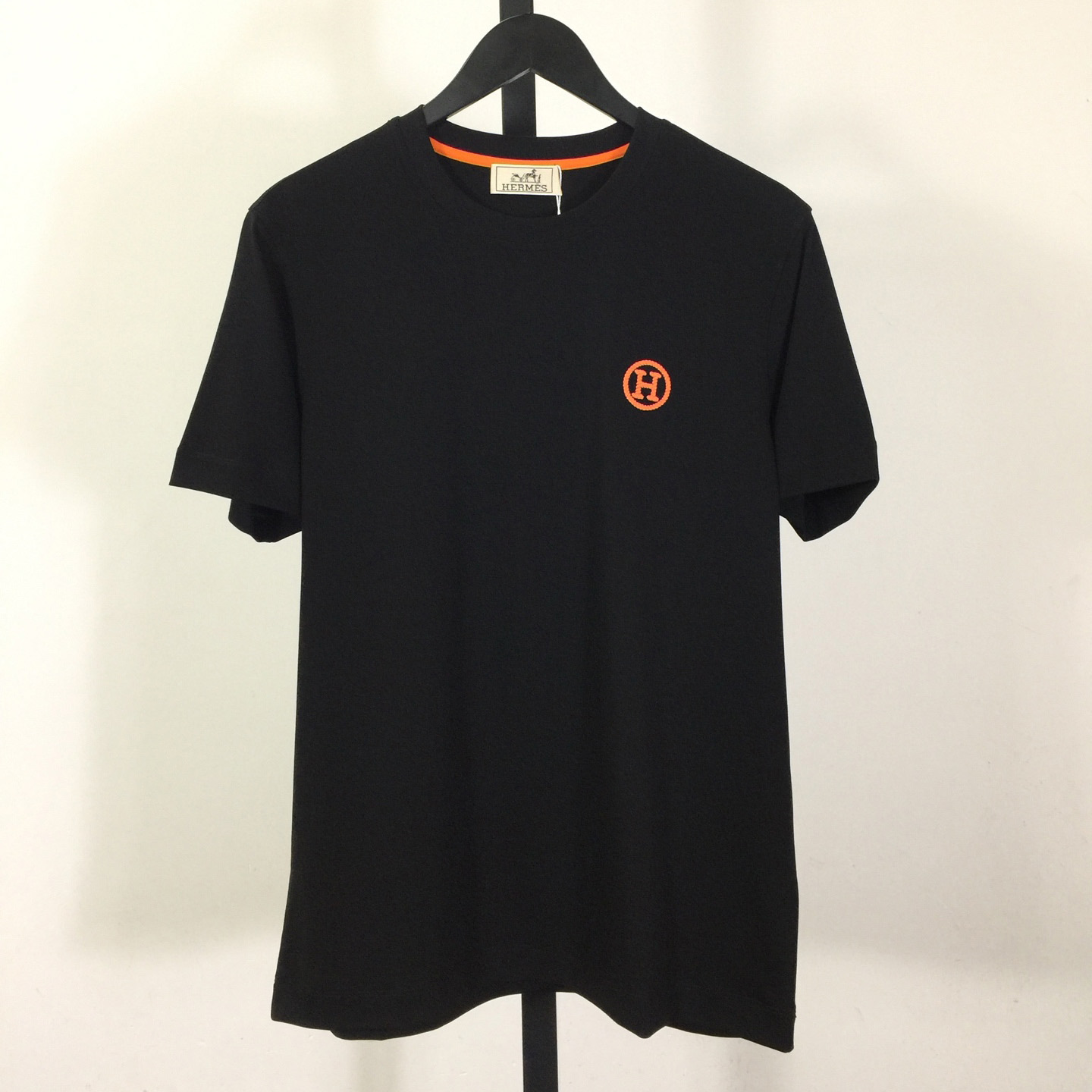 Loewe Logo T-shirt In Cotton - PerfectKickZ