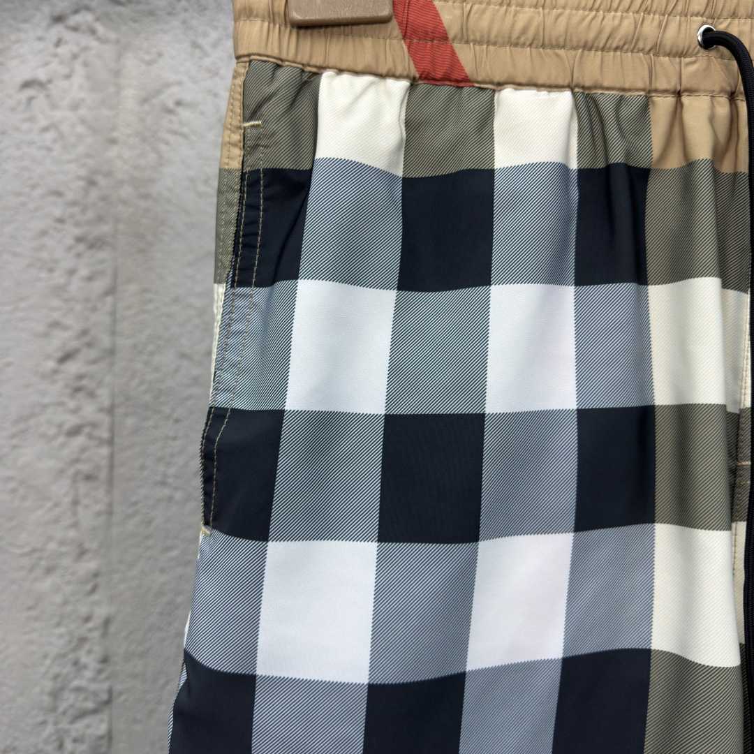 Burberry Shorts    - PerfectKickZ
