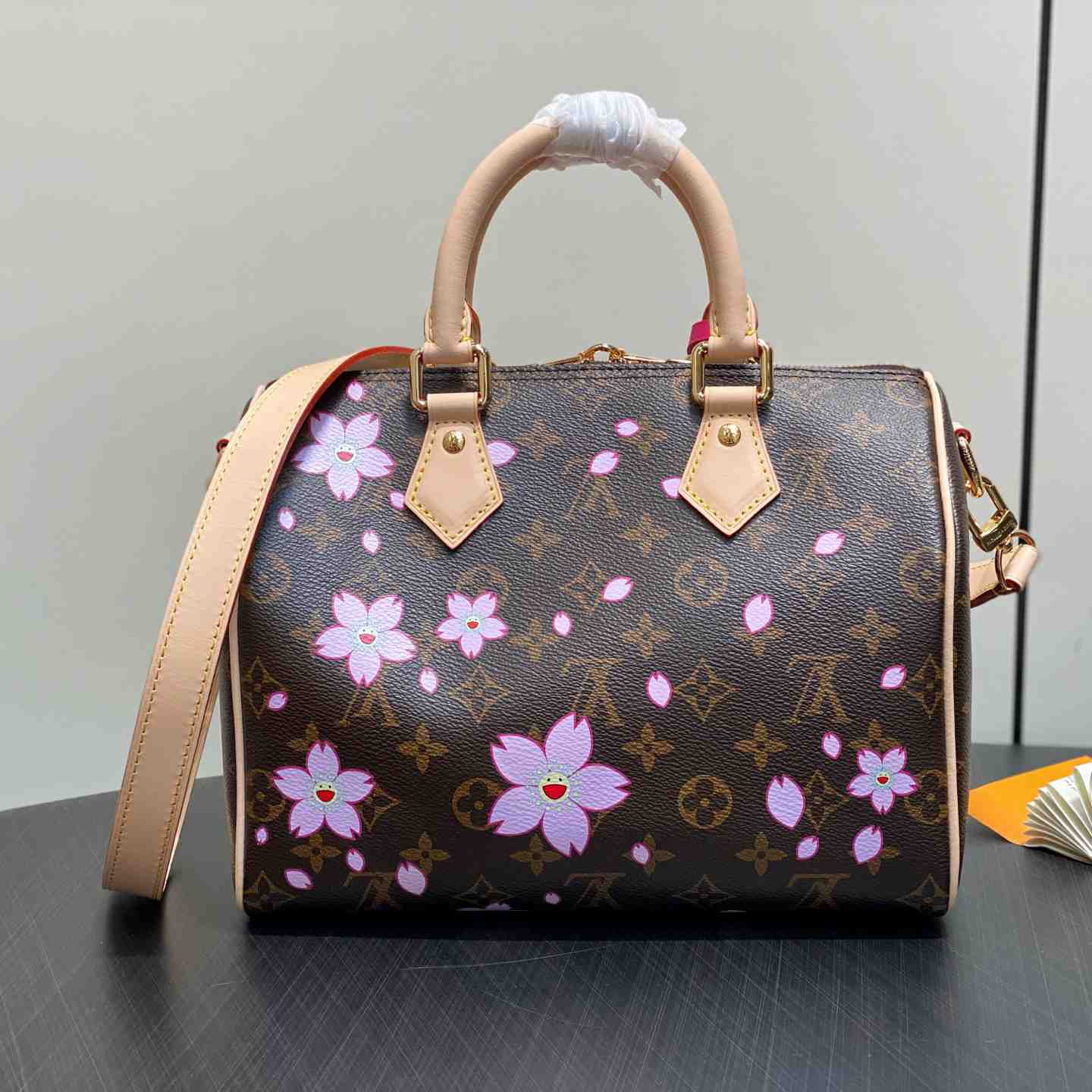 Louis Vuitton LV x TM Speedy Bandoulière 25  M14174 - PerfectKickZ