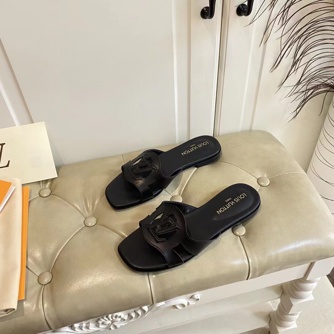 Louis Vuitton LV Isola Flat Mule   1ABP0I - PerfectKickZ