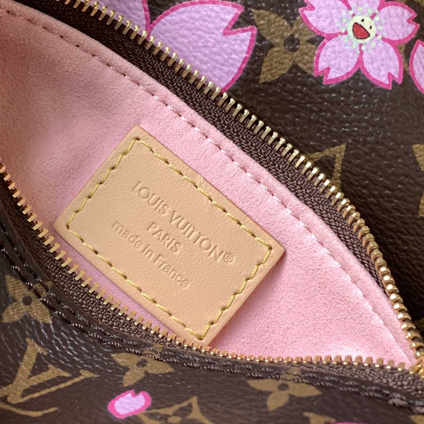 Louis Vuitton LV x TM Papillon  M13097 - PerfectKickZ