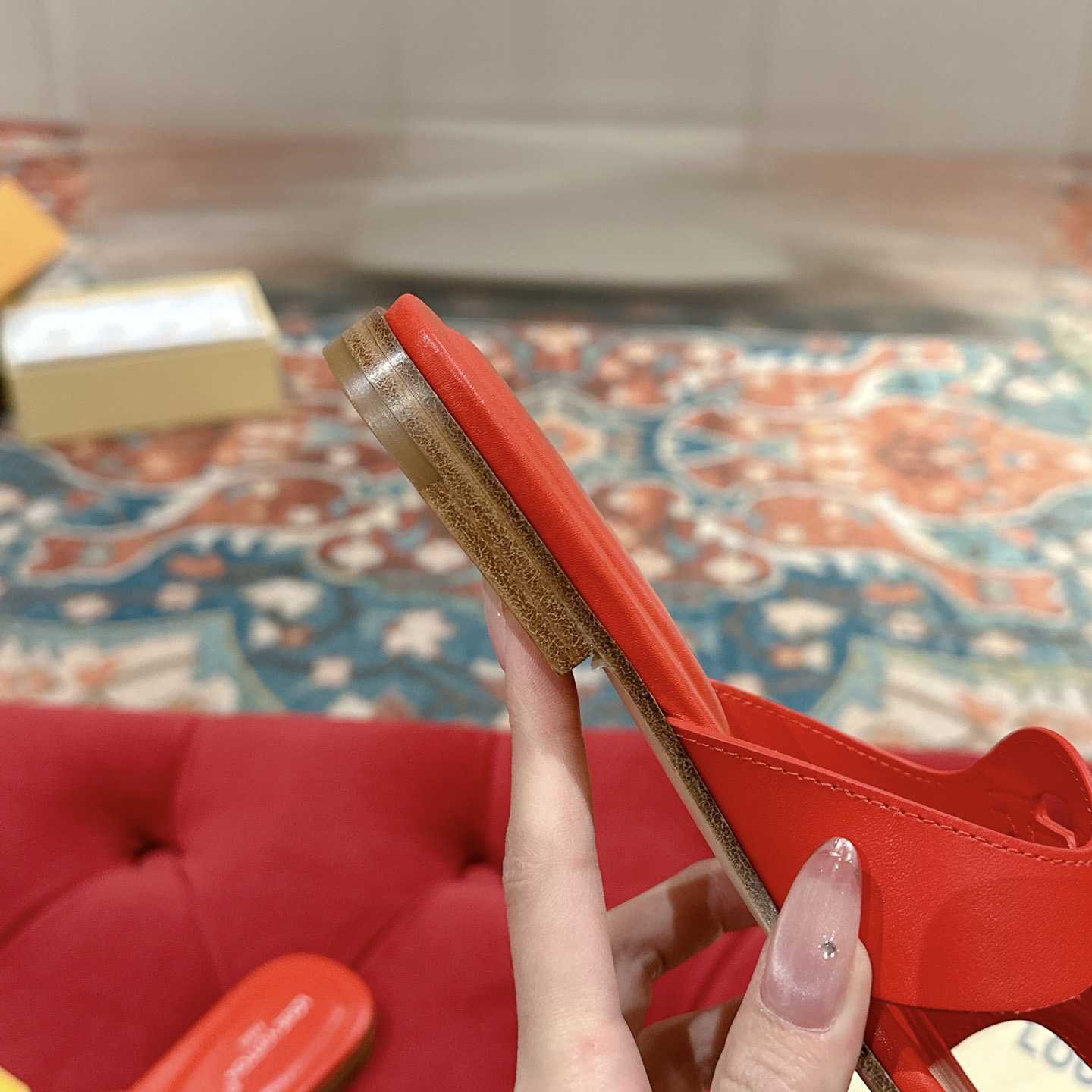 Louis Vuitton LV Isola Flat Mule - PerfectKickZ