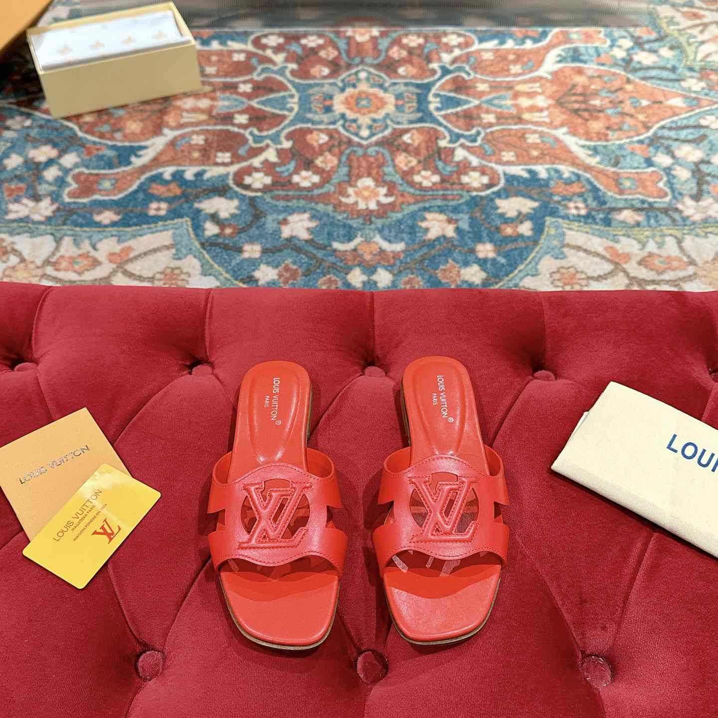 Louis Vuitton LV Isola Flat Mule - PerfectKickZ