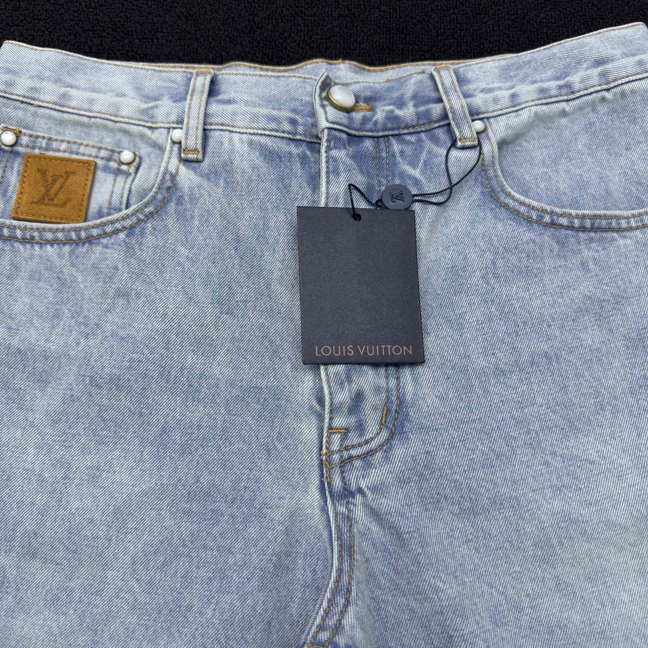 Louis Vuitton LV Denim Shorts    1AGTHT - PerfectKickZ