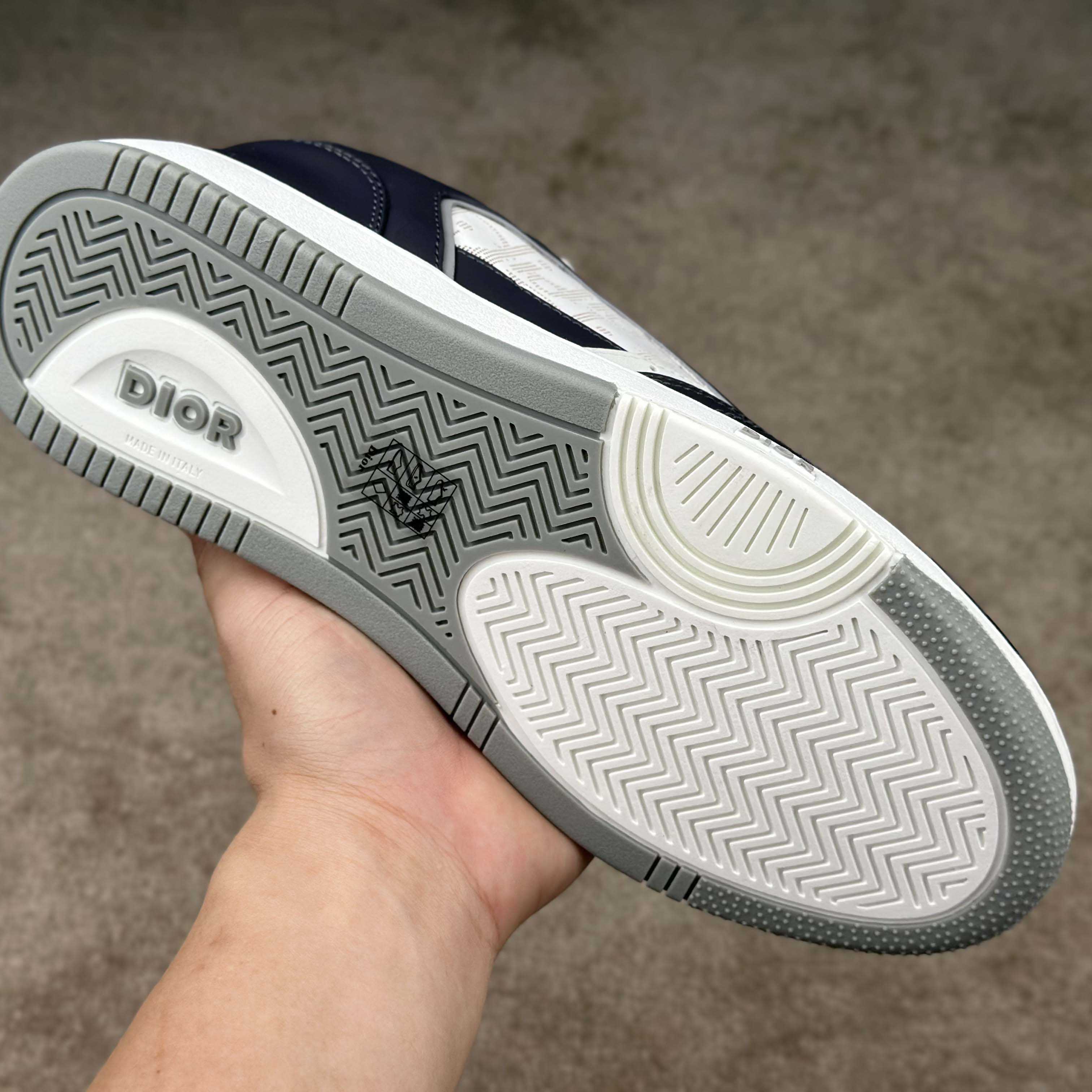 Dior B27 Low-Top Sneaker  - PerfectKickZ