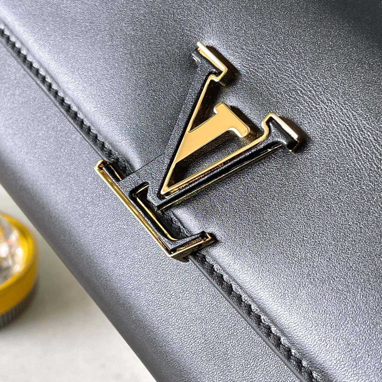 Louis Vuitton Wallet On Chain Capucines   M12143 - PerfectKickZ