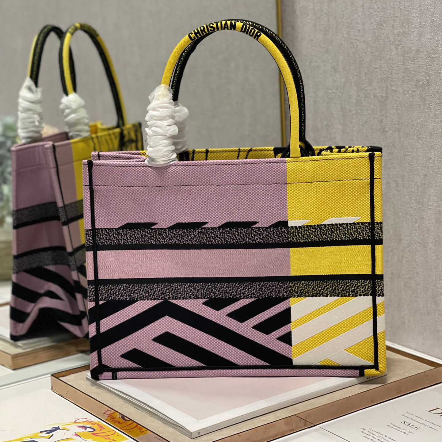 Dior Book Tote   36×28 cm - PerfectKickZ