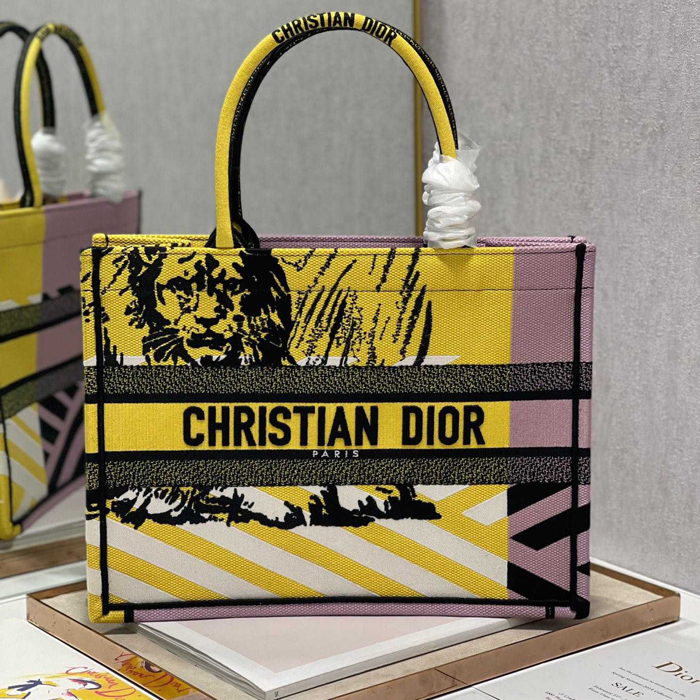 Dior Book Tote   36×28 cm - PerfectKickZ