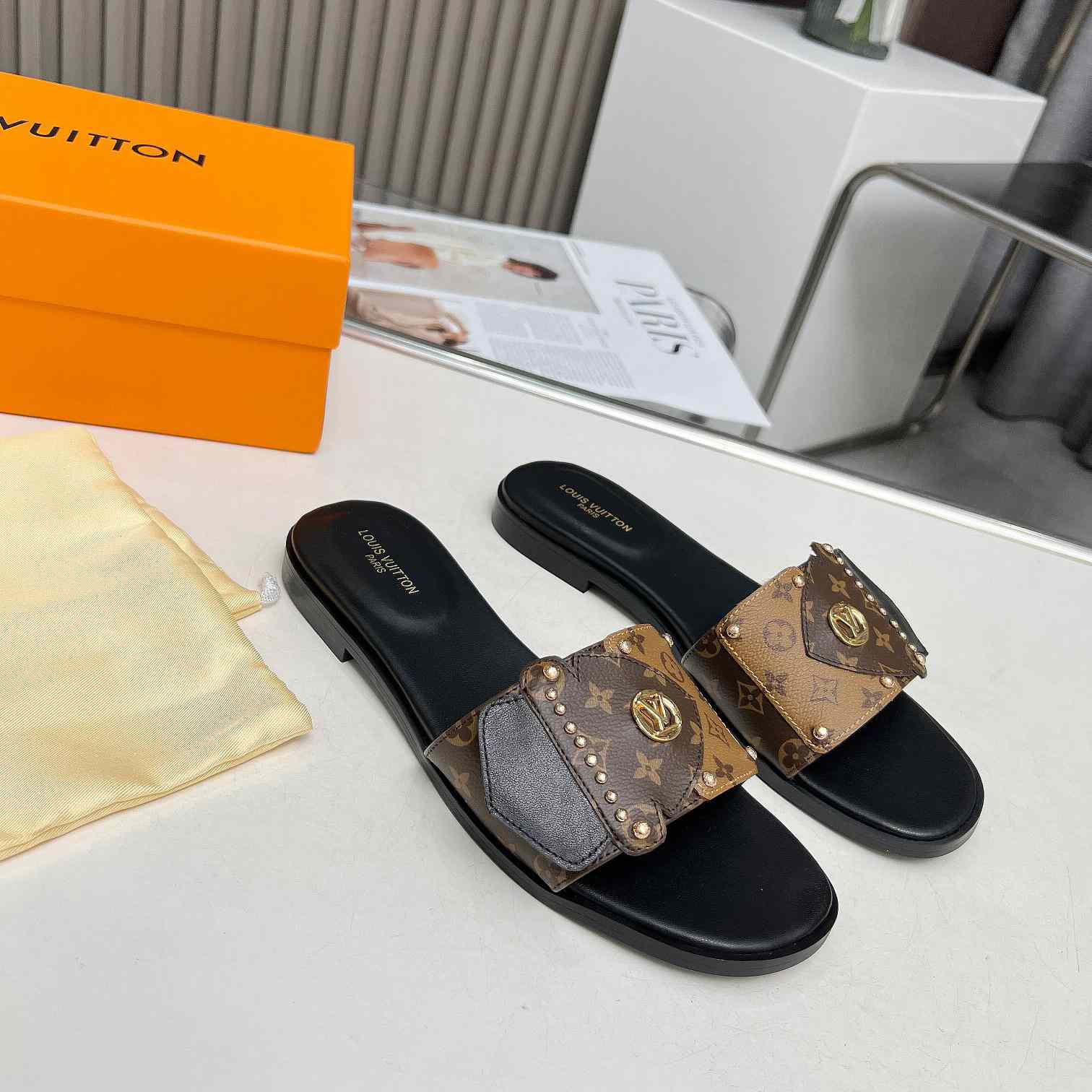 Louis Vuitton LV Frame Flat Mule   1ACXG7 - PerfectKickZ
