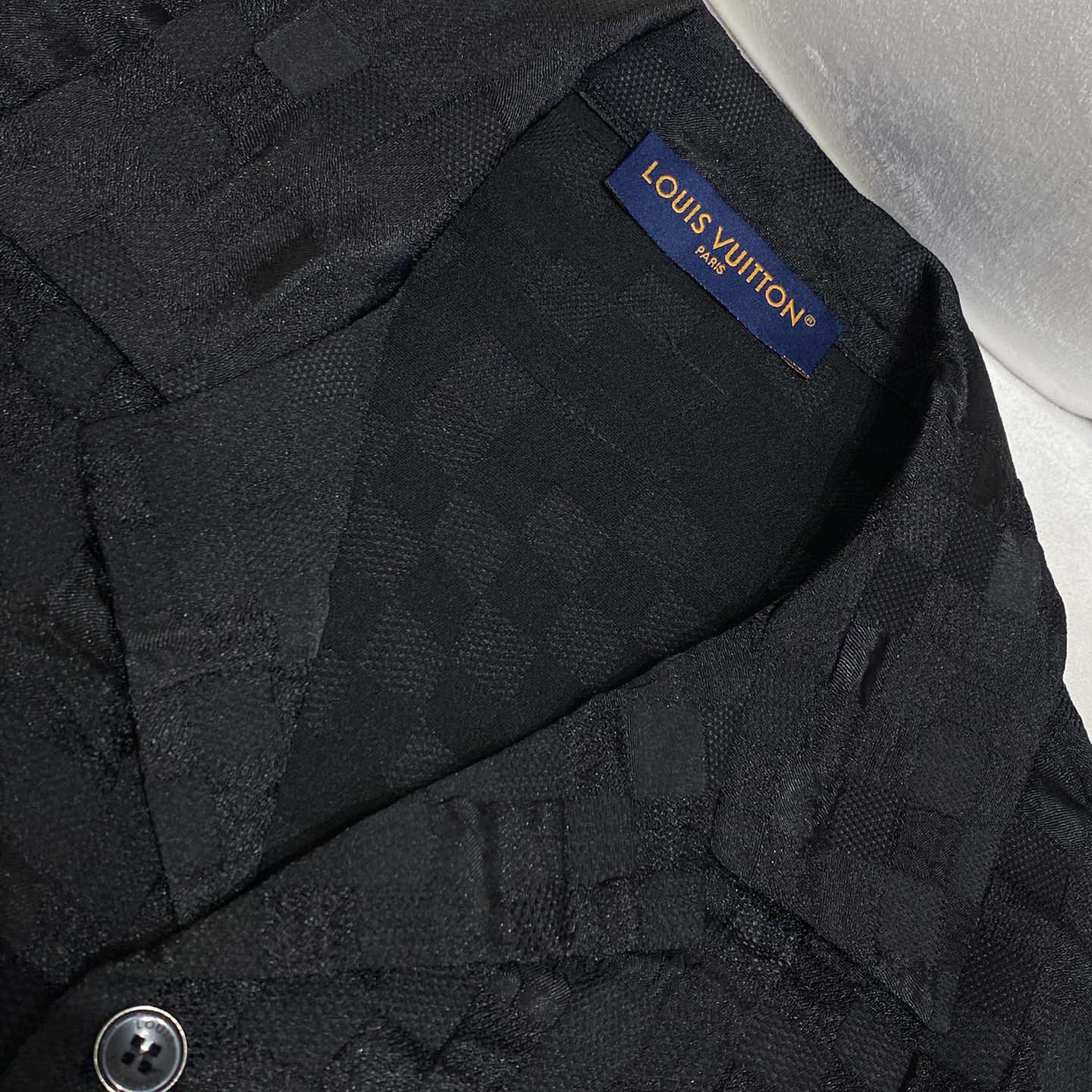 Louis Vuitton Graphic Jacquard Short-Sleeved Shirt  1AHCH7 - PerfectKickZ