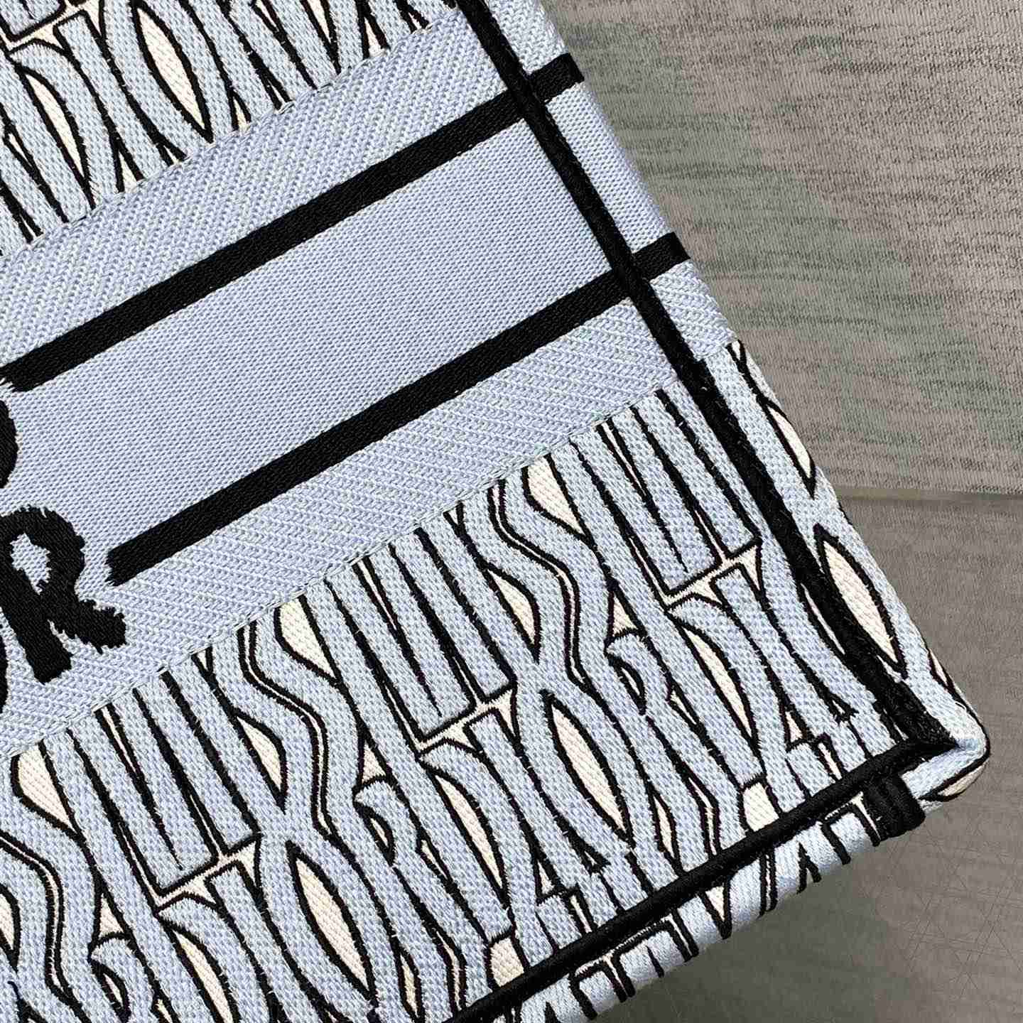 Dior 'Miss Dior 'Book Tote    36*18*28cm - PerfectKickZ
