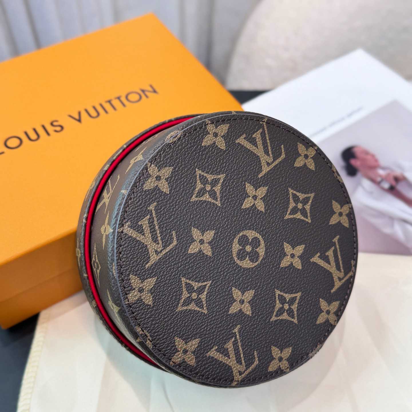 Louis Vuitton Vivienne Candy Box   GI1169 - PerfectKickZ