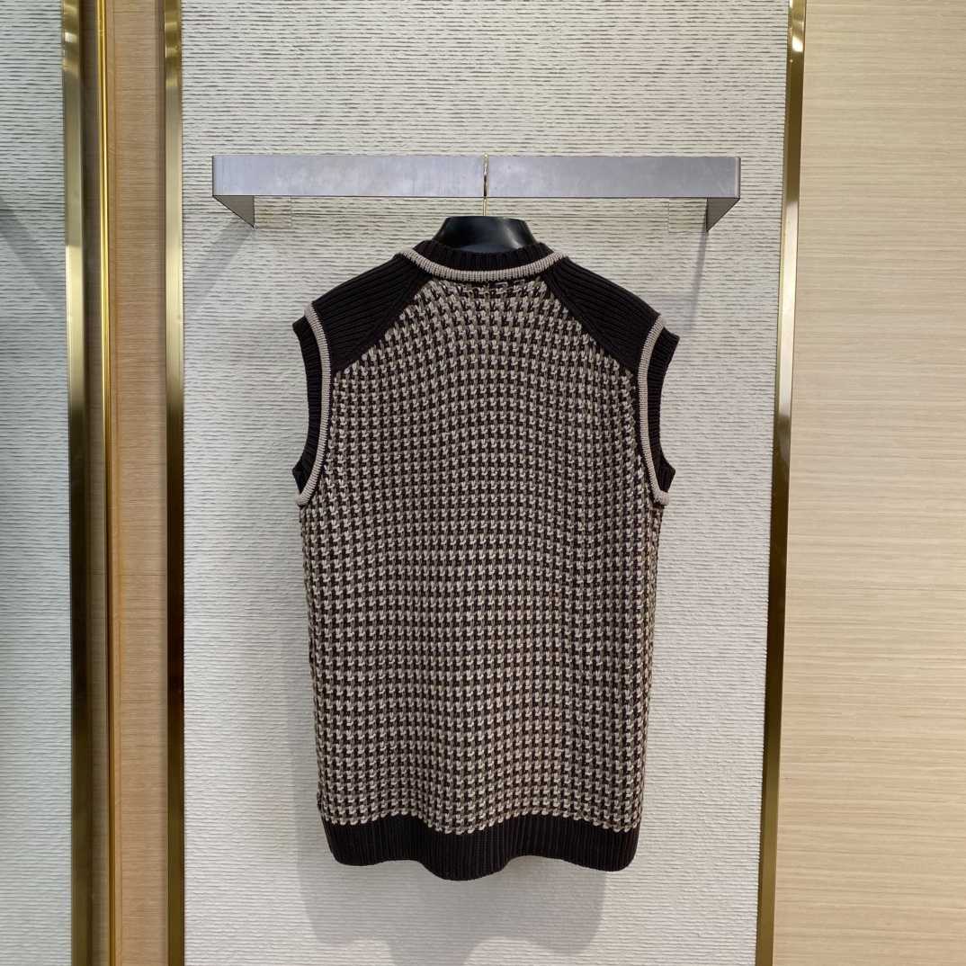 Louis Vuitton Cotton Jacquard Vest   1AHC37 - PerfectKickZ