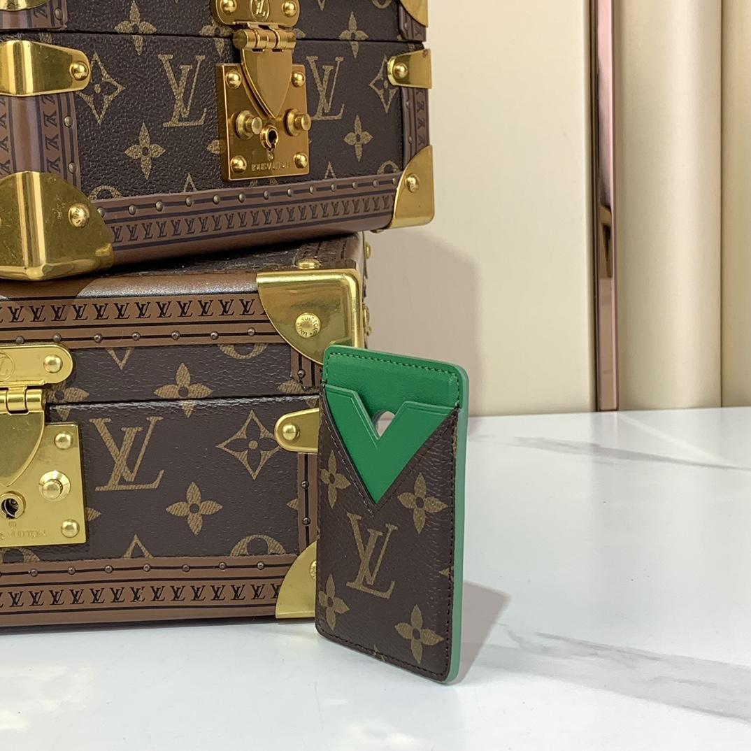 Louis Vuitton Porte-Cartes Magnet  M12855 - PerfectKickZ