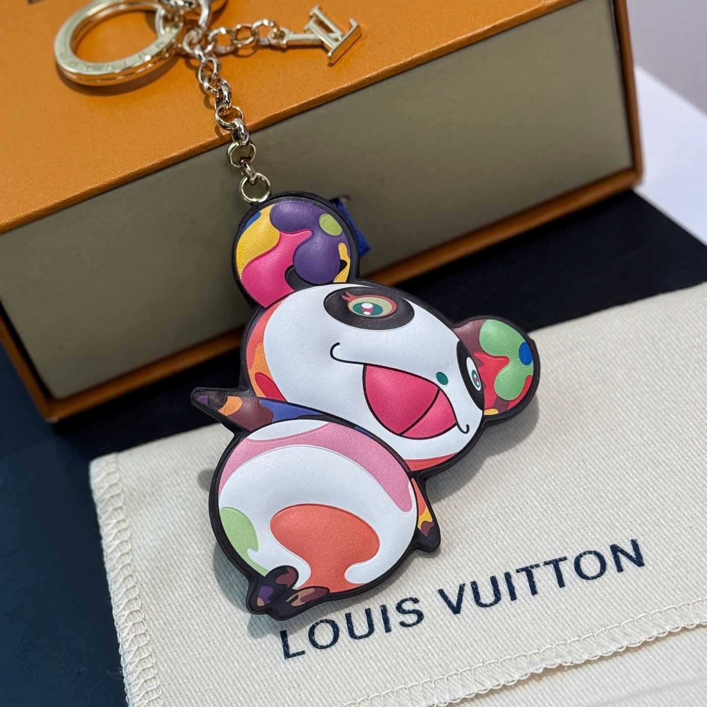 Louis Vuitton LV x TM Superflat Panda Key Holder   M02467 - PerfectKickZ