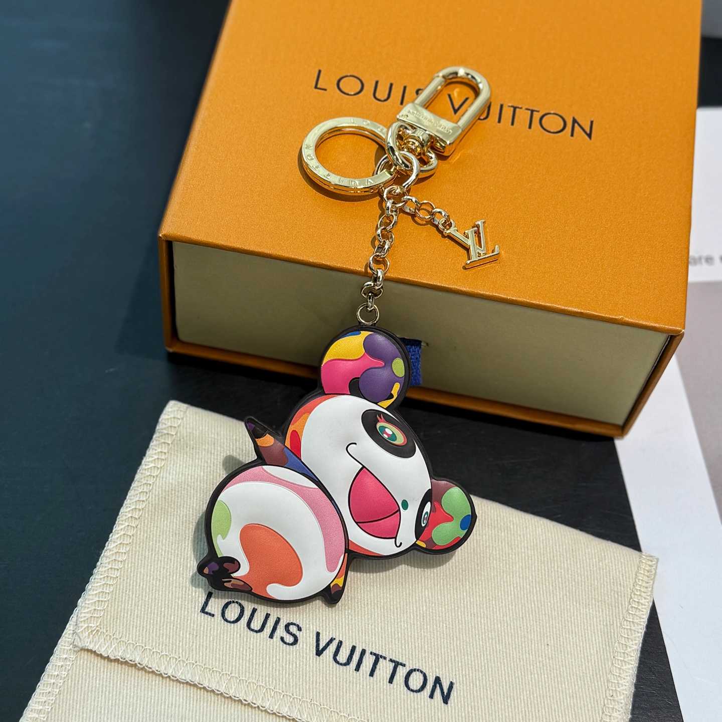 Louis Vuitton LV x TM Superflat Panda Key Holder   M02467 - PerfectKickZ