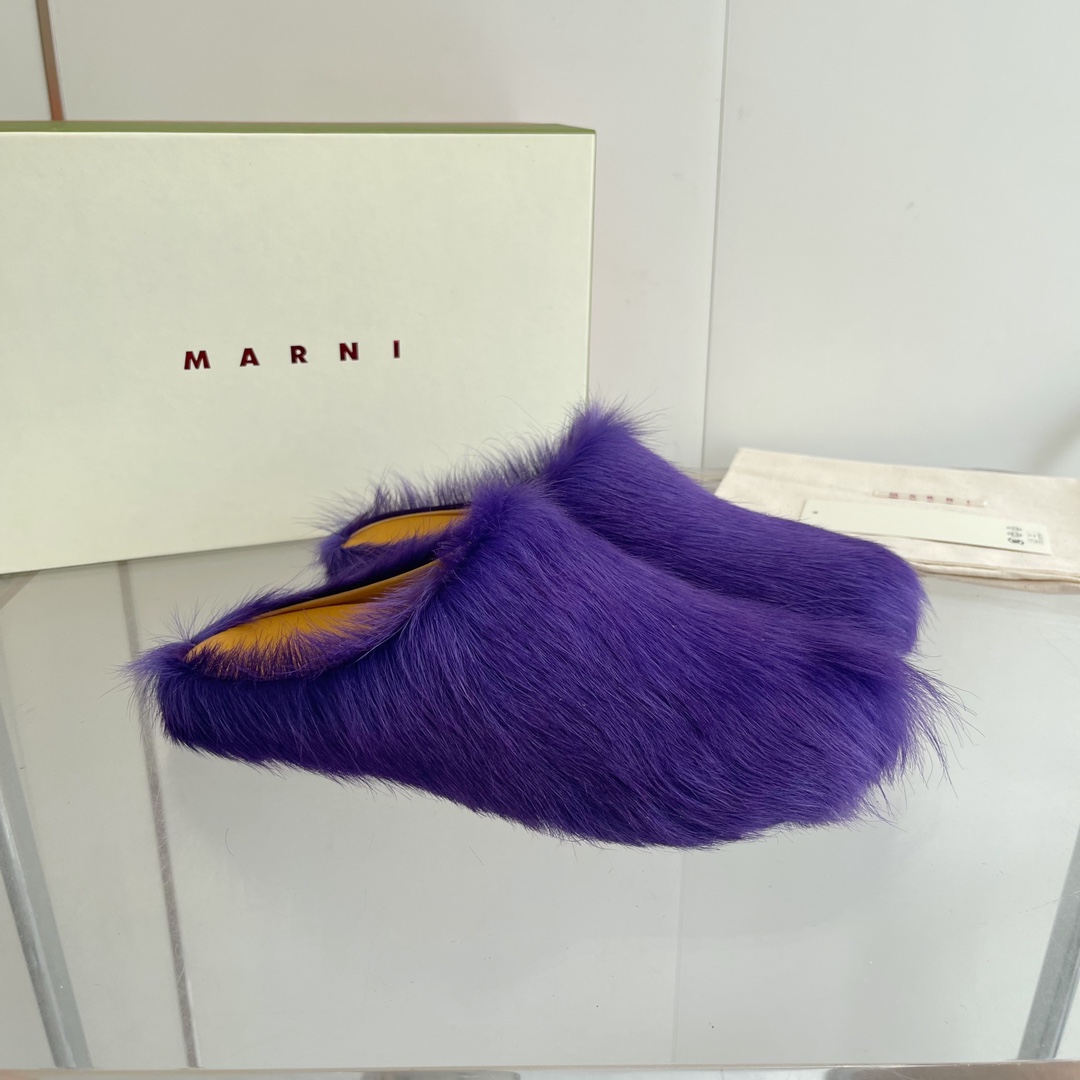 Marni Long Hair Calfskin Fussbett Sabot - PerfectKickZ